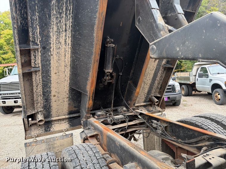 image for item FT7523 2004 Sterling Truck L8500 Series dump truck