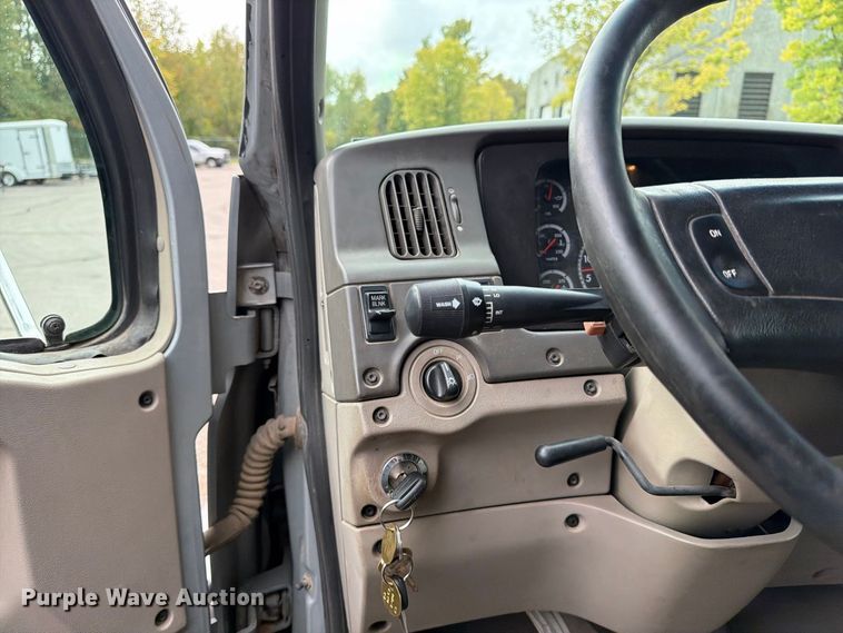 image for item FT7523 2004 Sterling Truck L8500 Series dump truck