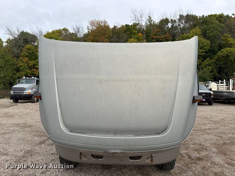 image for item FT7523 2004 Sterling Truck L8500 Series dump truck