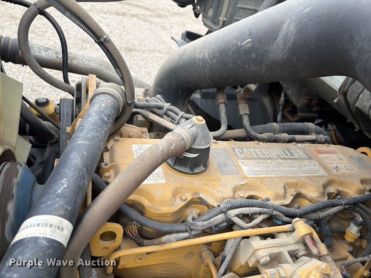 image for item FT7523 2004 Sterling Truck L8500 Series dump truck