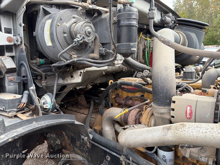 image for item FT7523 2004 Sterling Truck L8500 Series dump truck