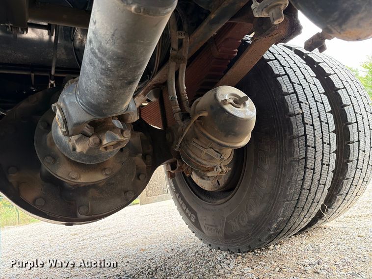 image for item FT7523 2004 Sterling Truck L8500 Series dump truck