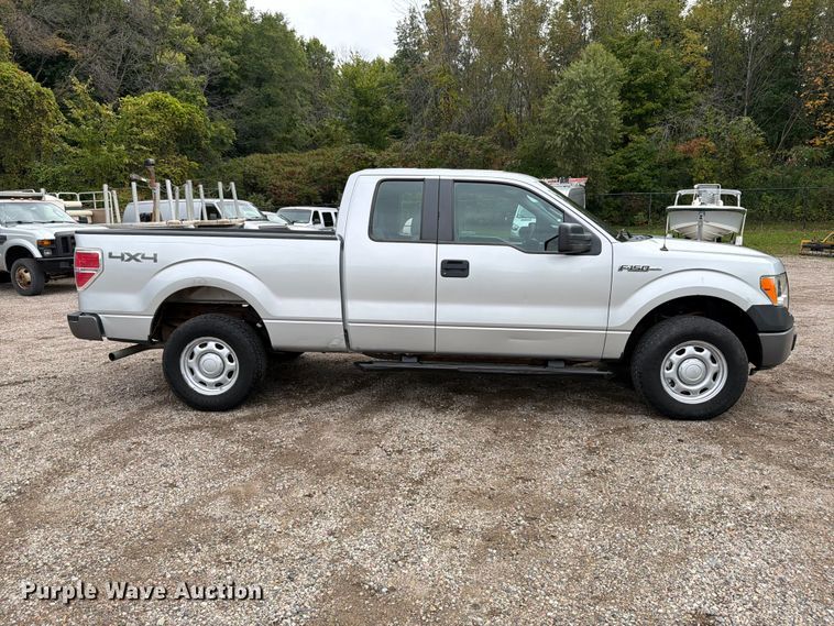 image for item FT7524 2013 Ford F150 Ext. Cab pickup truck