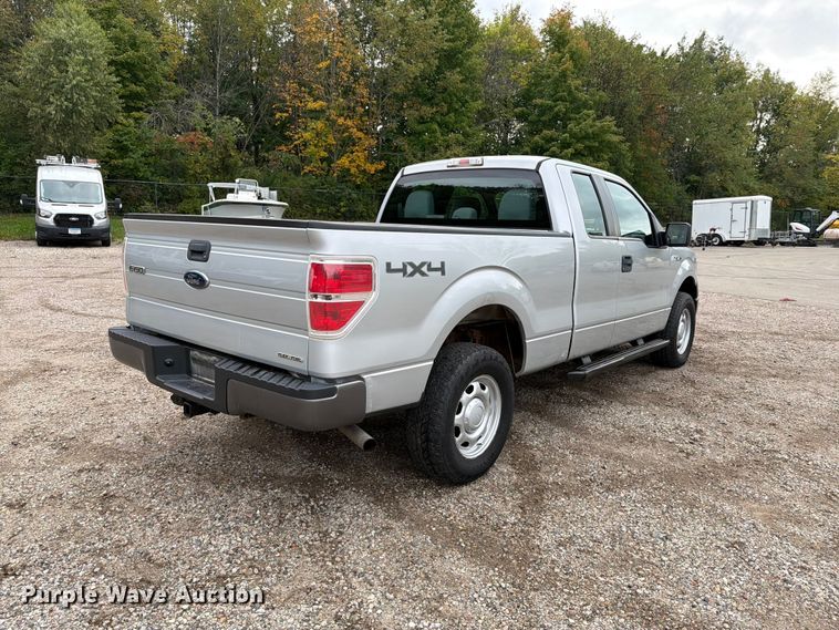 image for item FT7524 2013 Ford F150 Ext. Cab pickup truck
