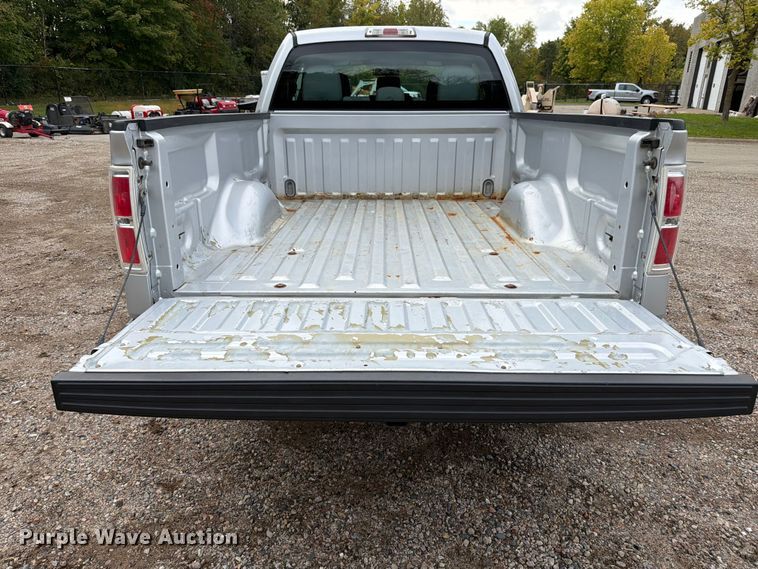 image for item FT7524 2013 Ford F150 Ext. Cab pickup truck