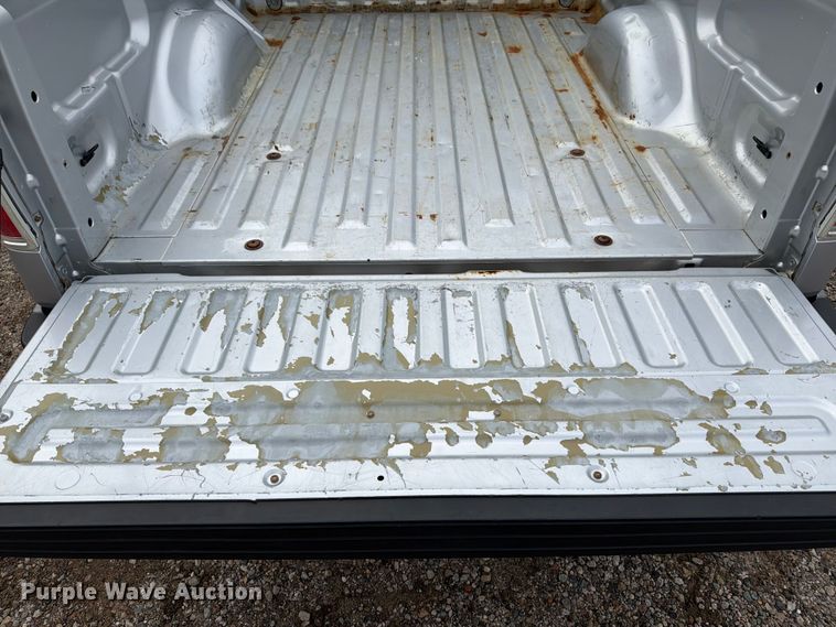 image for item FT7524 2013 Ford F150 Ext. Cab pickup truck