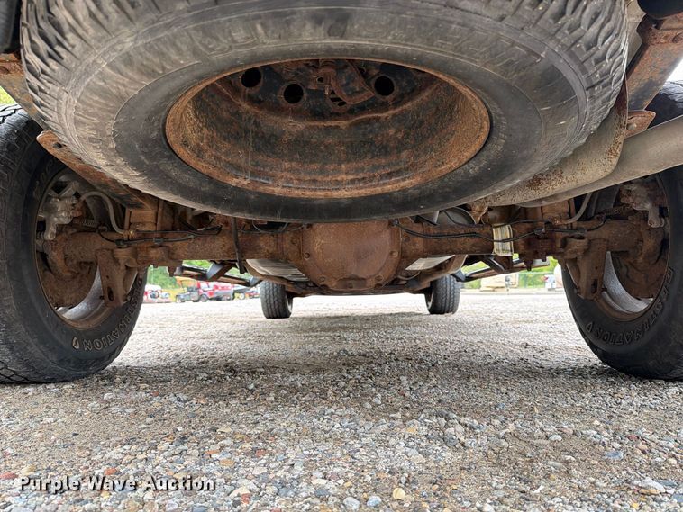 image for item FT7524 2013 Ford F150 Ext. Cab pickup truck