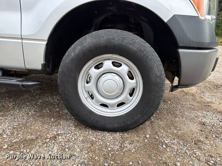 image for item FT7524 2013 Ford F150 Ext. Cab pickup truck
