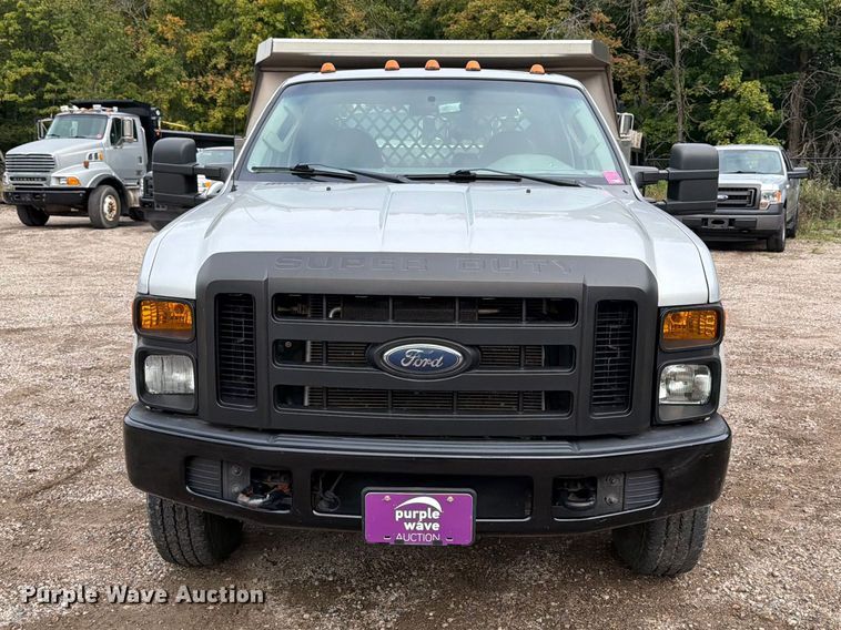 image for item FT7525 2008 Ford F350 Super Duty dump truck