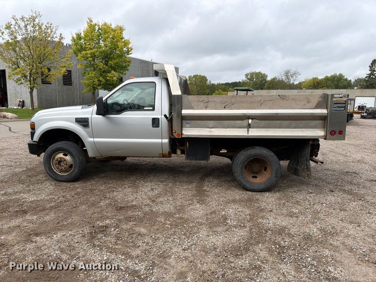 image for item FT7525 2008 Ford F350 Super Duty dump truck