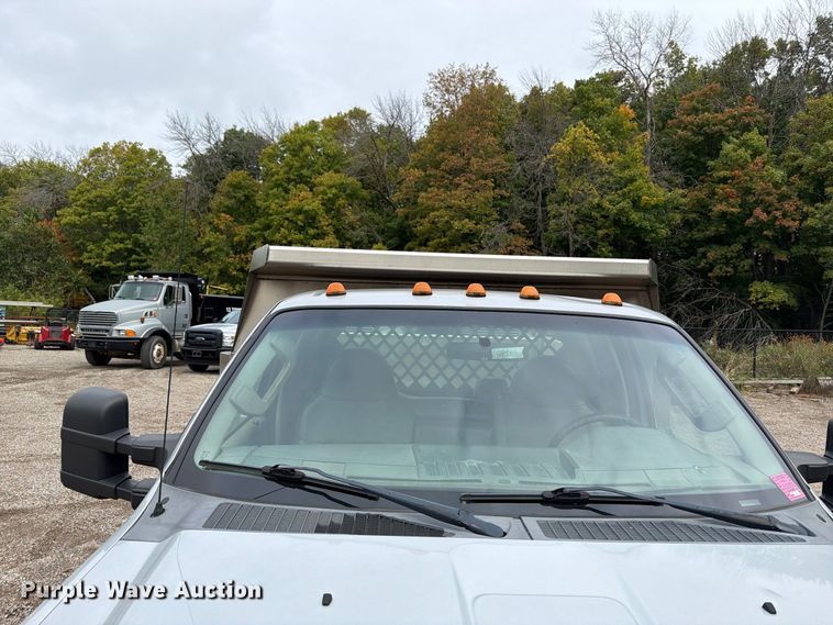 image for item FT7525 2008 Ford F350 Super Duty dump truck