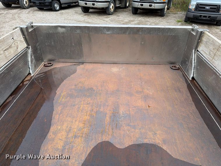 image for item FT7525 2008 Ford F350 Super Duty dump truck