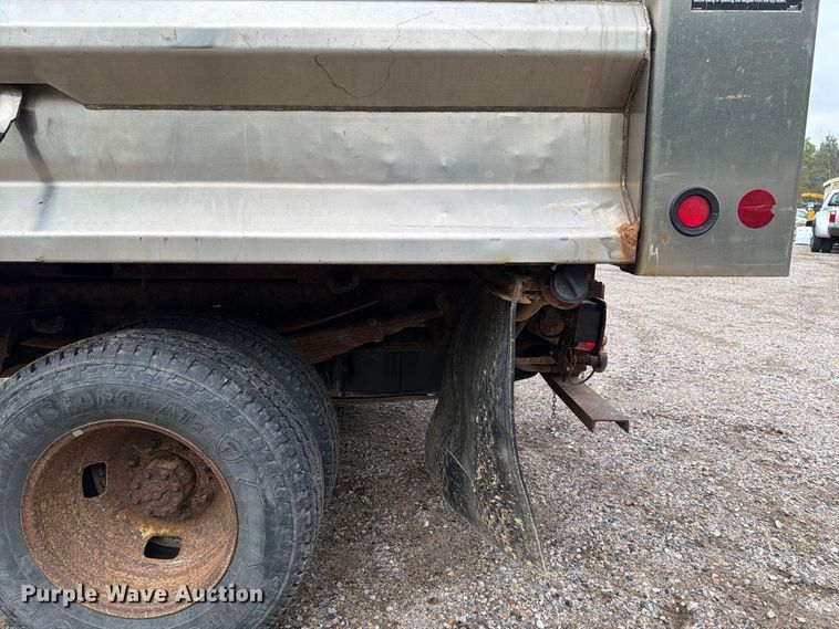 image for item FT7525 2008 Ford F350 Super Duty dump truck