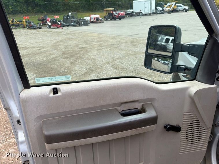 image for item FT7525 2008 Ford F350 Super Duty dump truck