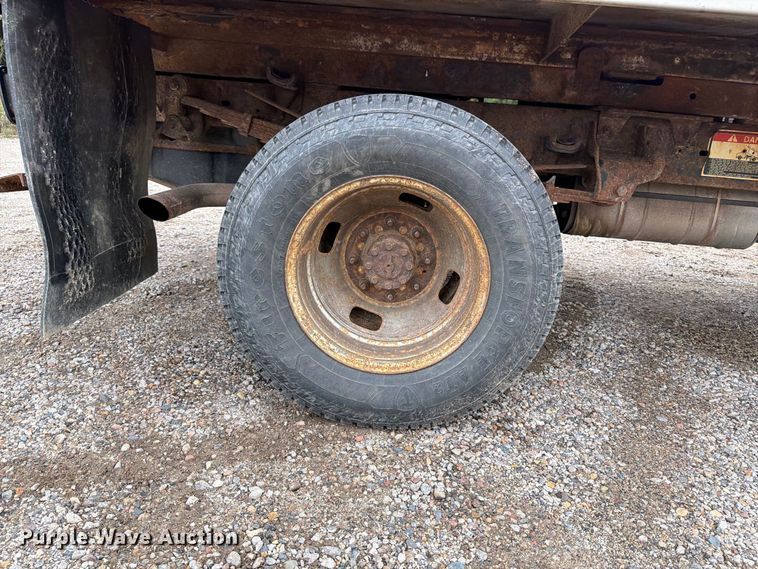 image for item FT7525 2008 Ford F350 Super Duty dump truck