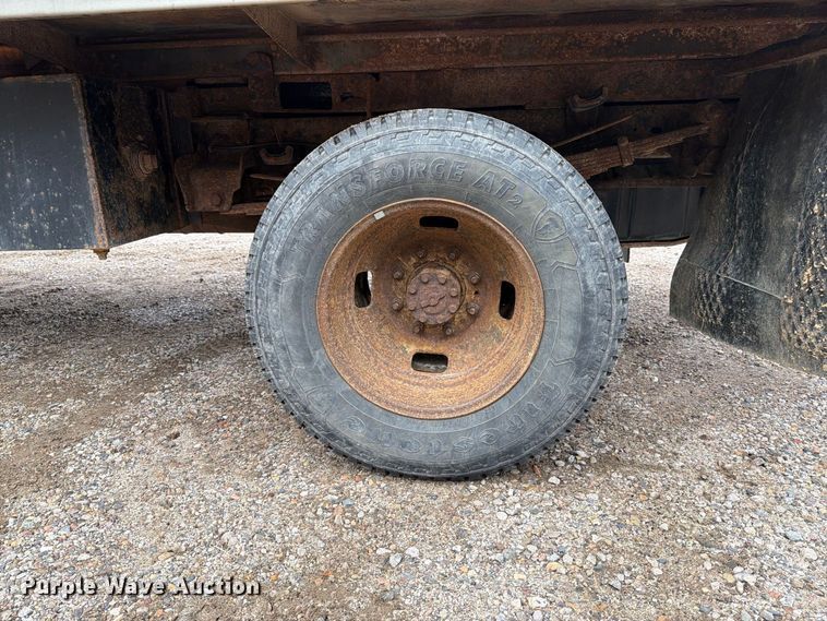 image for item FT7525 2008 Ford F350 Super Duty dump truck