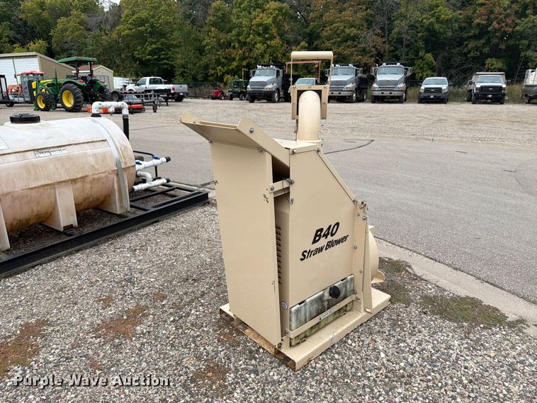 image for item FT7528 Finn B40 straw blower