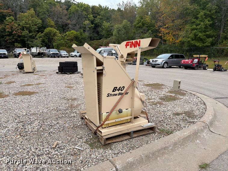 image for item FT7529 Finn B40 straw blower