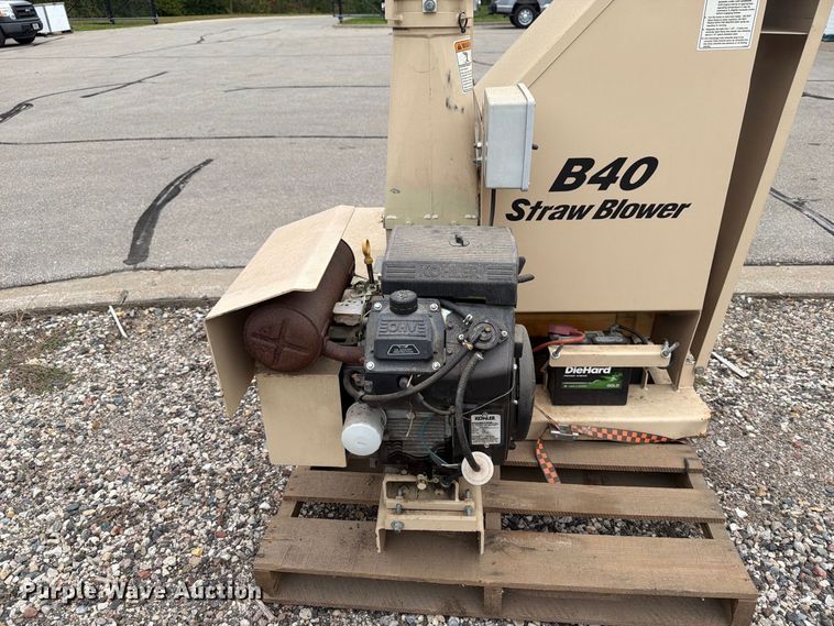 image for item FT7529 Finn B40 straw blower