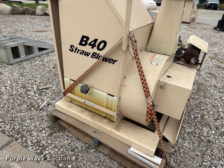 image for item FT7529 Finn B40 straw blower