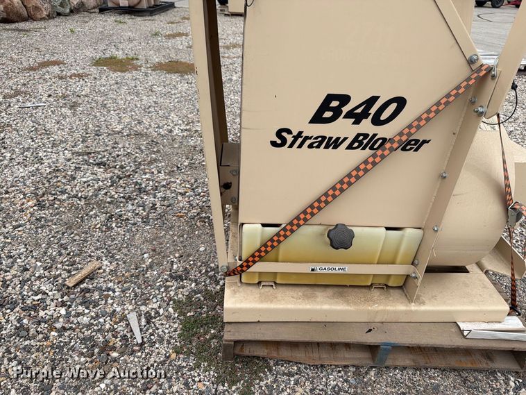 image for item FT7529 Finn B40 straw blower