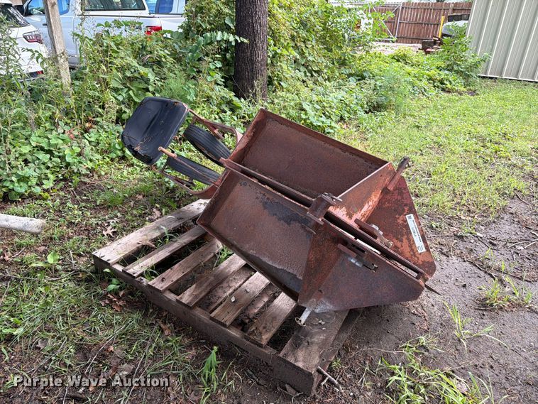 image for item FT8077 Tree planter