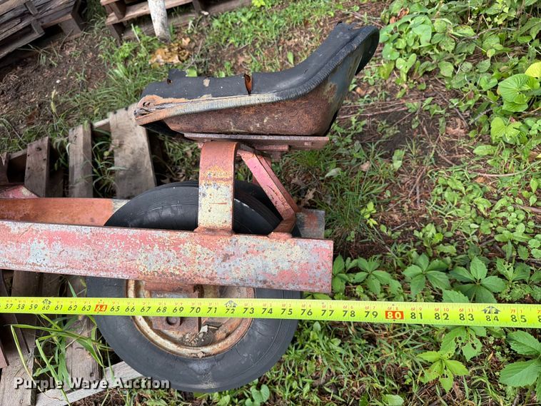 image for item FT8077 Tree planter