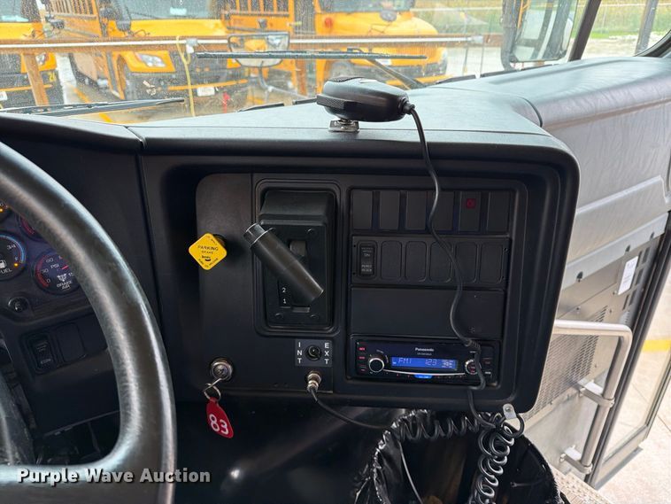 image for item FT8120 2015 IC Bus PB105 school bus