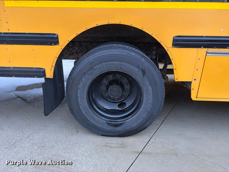image for item FT8120 2015 IC Bus PB105 school bus