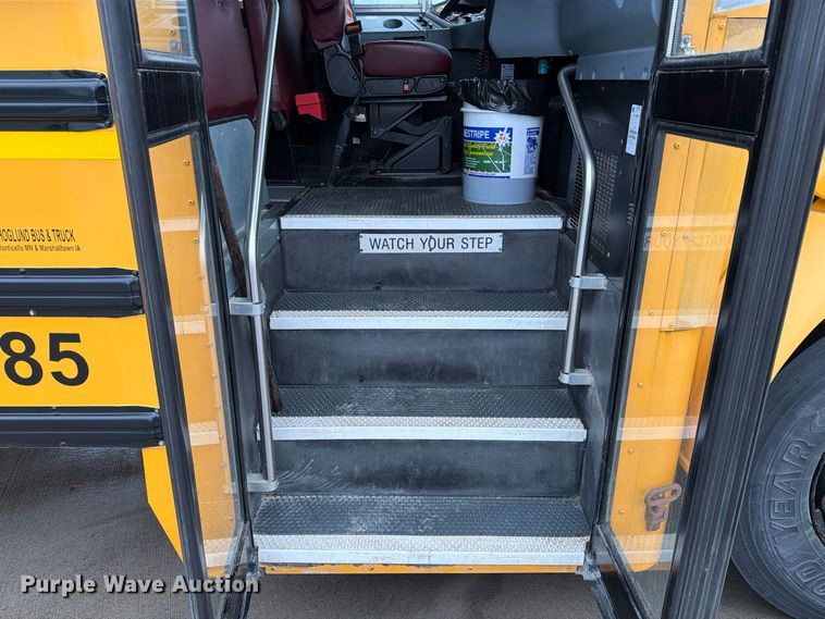 image for item FT8121 2015 IC Bus PB105 school bus