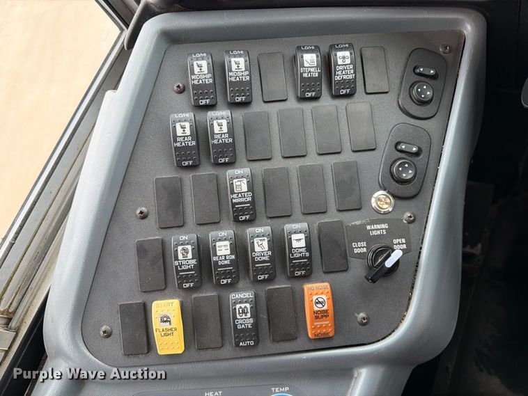 image for item FT8121 2015 IC Bus PB105 school bus