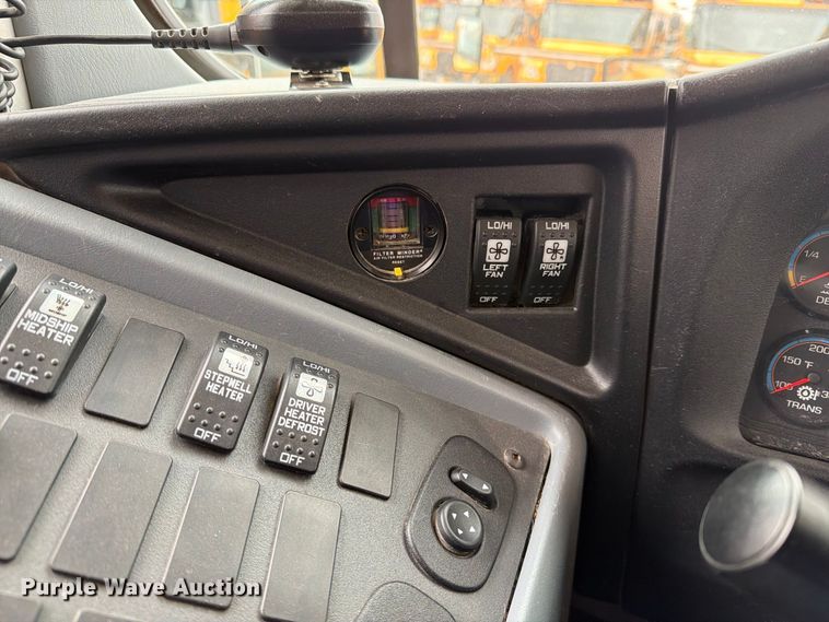 image for item FT8121 2015 IC Bus PB105 school bus