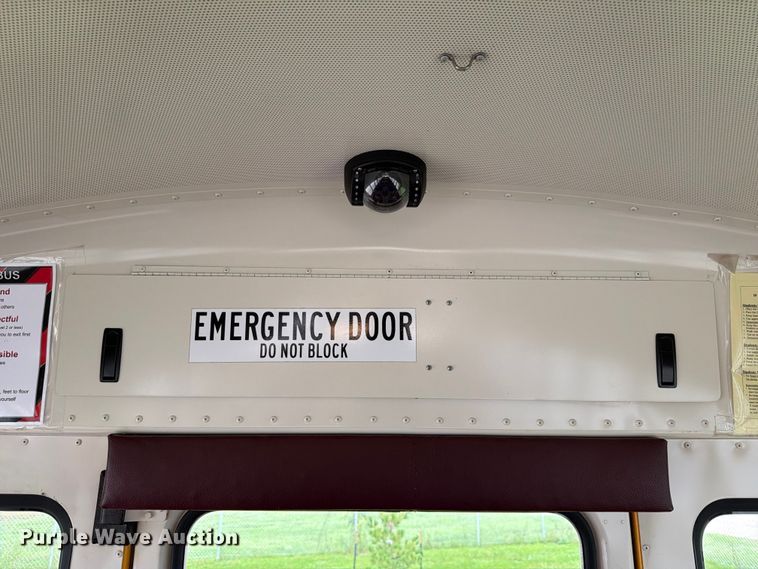image for item FT8121 2015 IC Bus PB105 school bus