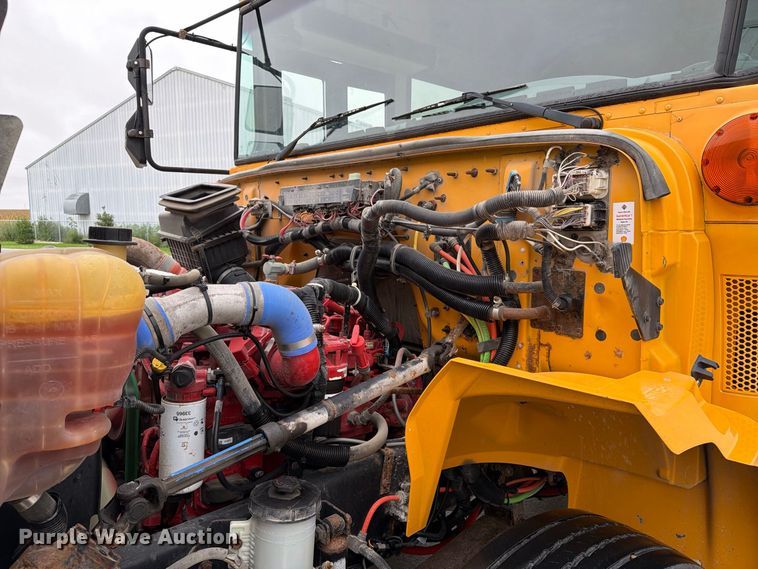 image for item FT8121 2015 IC Bus PB105 school bus