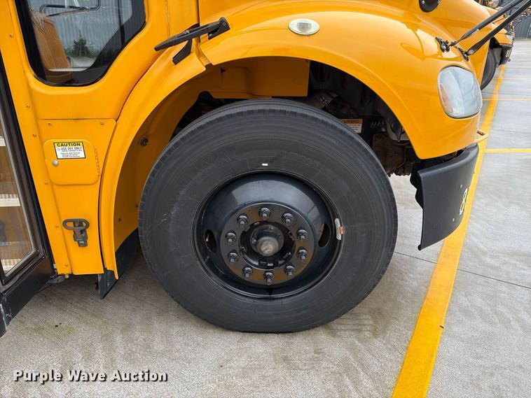 image for item FT8122 2017 Freightliner Thomas Built B2 school bus