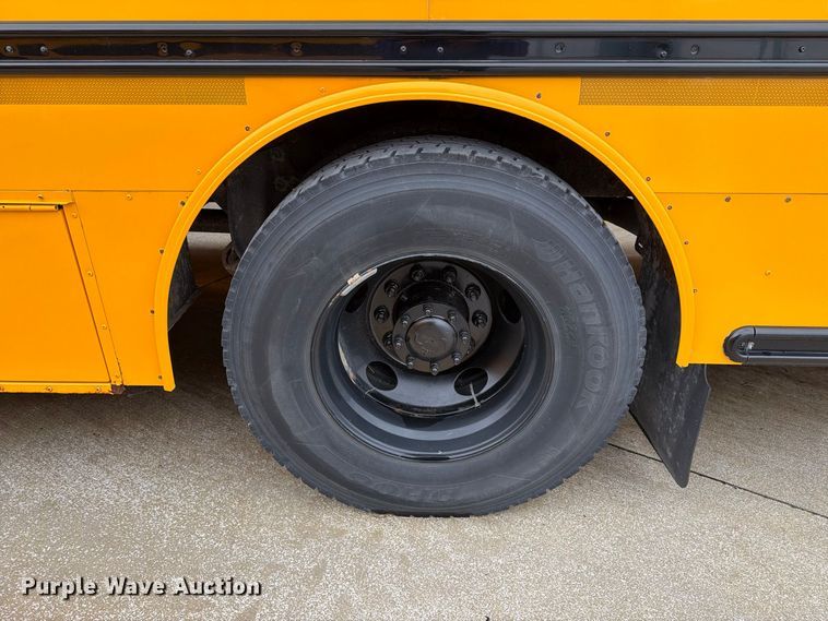 image for item FT8122 2017 Freightliner Thomas Built B2 school bus