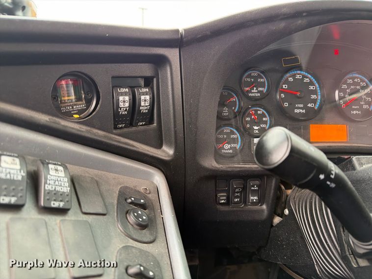 image for item FT8124 2017 IC Bus PB105 school bus