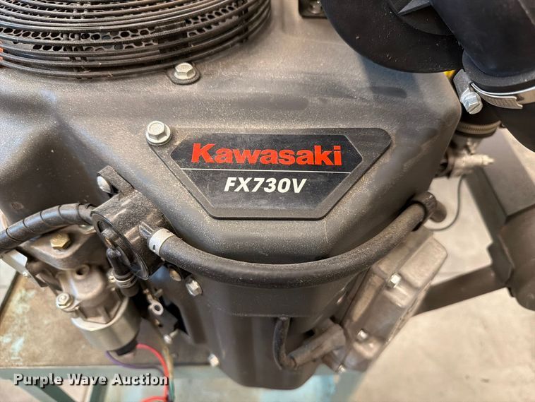 image for item FU0525 Kawasaki FX730V engine