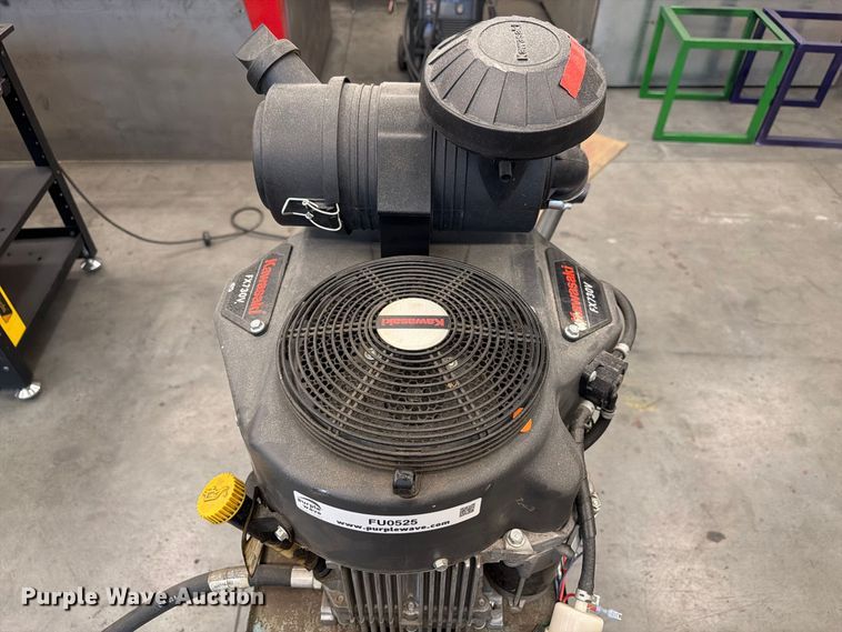 image for item FU0525 Kawasaki FX730V engine