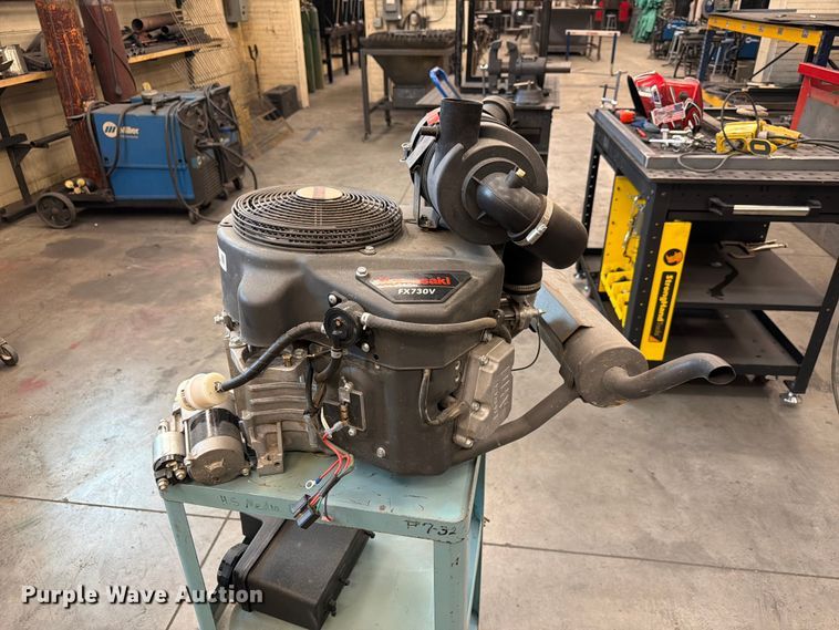 image for item FU0526 Kawasaki FX730V Engine