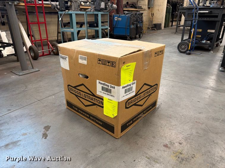 image for item FU0527 [bs] 49X9770015J1 engine