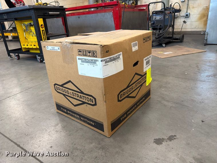image for item FU0527 [bs] 49X9770015J1 engine
