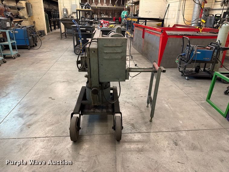 image for item FU0529 Ellis 1600 band saw