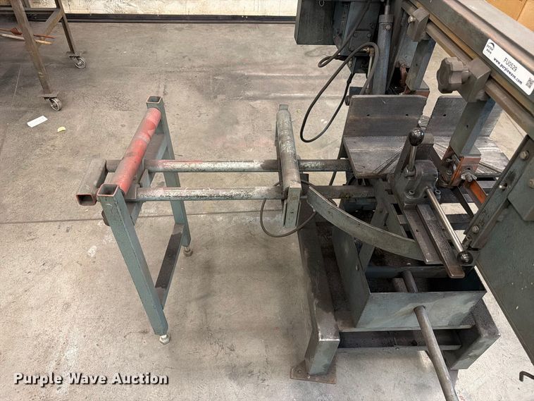 image for item FU0529 Ellis 1600 band saw
