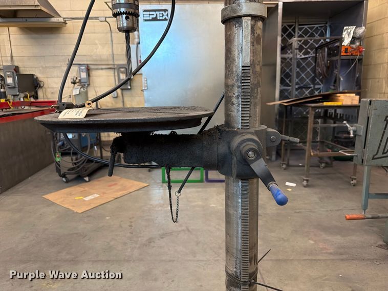 image for item FU0530 Delta 17-965 drill press