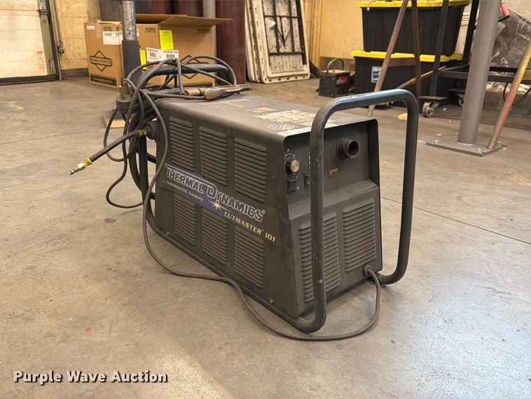 image for item FU0531 Thermal Dynamics Cutmaster 101 plasma cutter