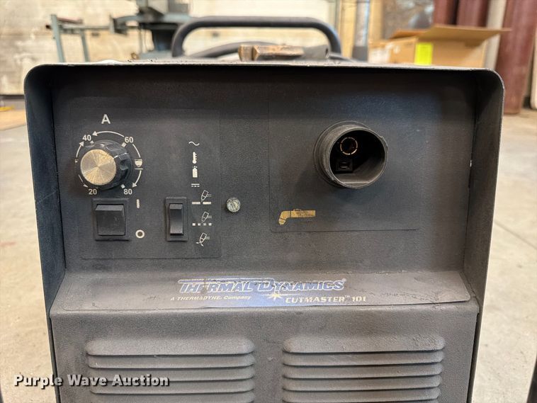 image for item FU0531 Thermal Dynamics Cutmaster 101 plasma cutter