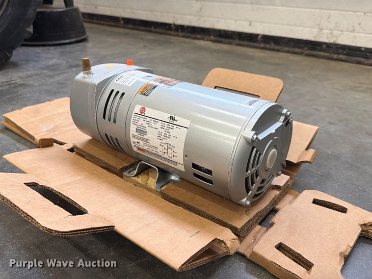 Gast 0523-V191Q-G588NDX vacuum pump