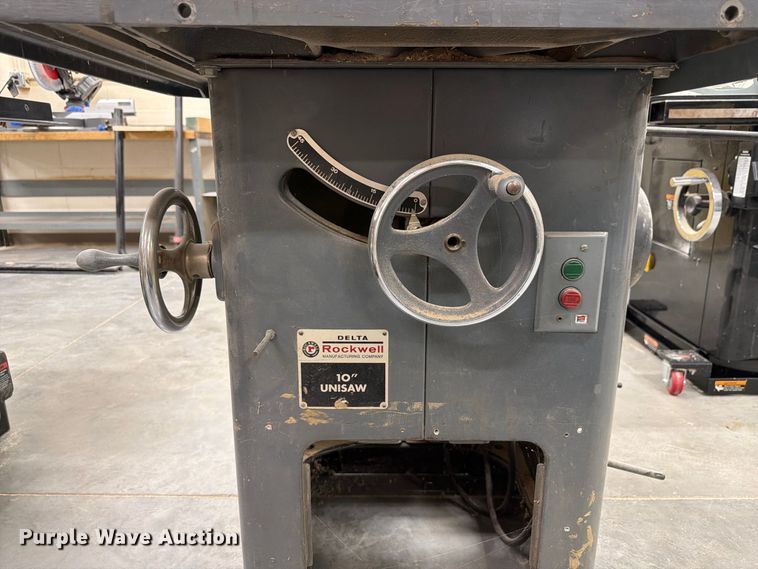 image for item FU0541 Rockwell 34-450 table saw