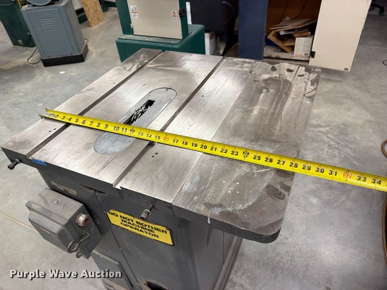 image for item FU0541 Rockwell 34-450 table saw
